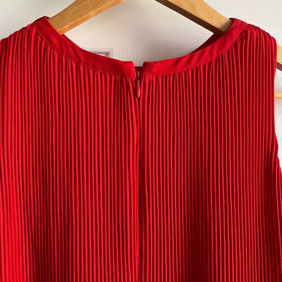 Loft Pleated Swing Dress. XXSP. - Picture 8 of 8